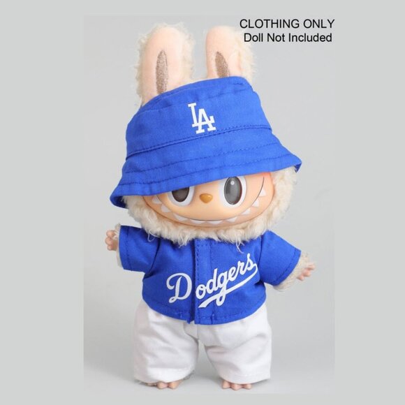 Accessories - LABUBU - DODGERS OUTFIT!!